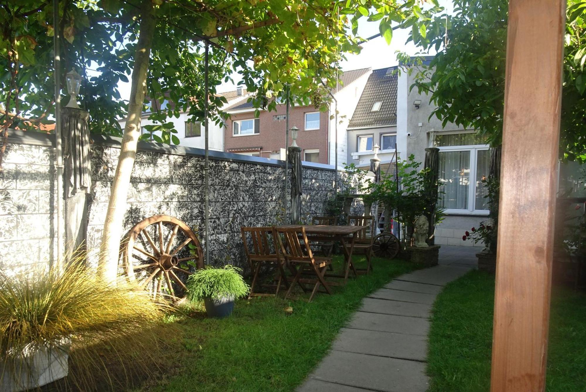 Hotel Deutscher Hof Schleswig Exterior foto